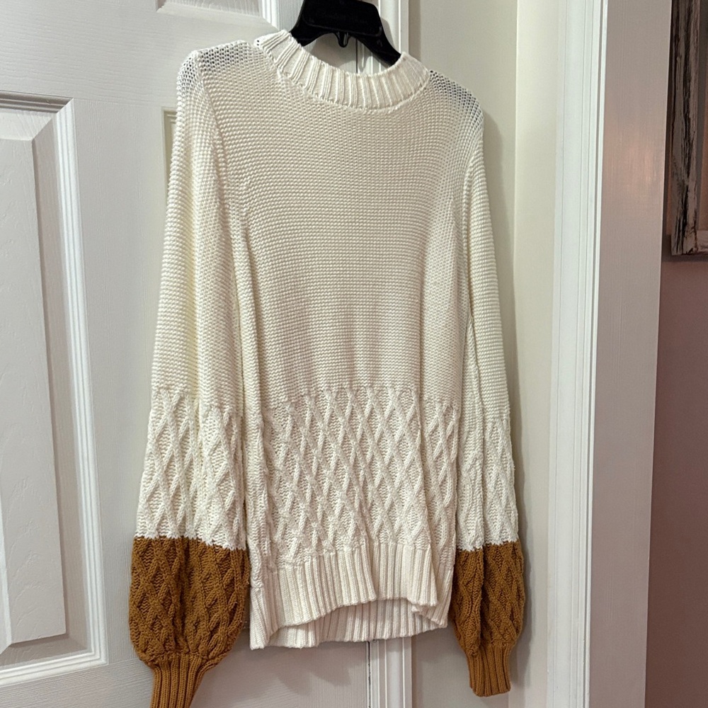 Crown & Ivy Cream and Brown Turtleneck Sweater